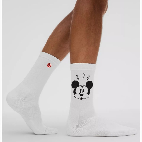 Disney x lululemon Men's Daily Stride Comfort Crew Socks 3 Pack NWT - Picture 2 of 7